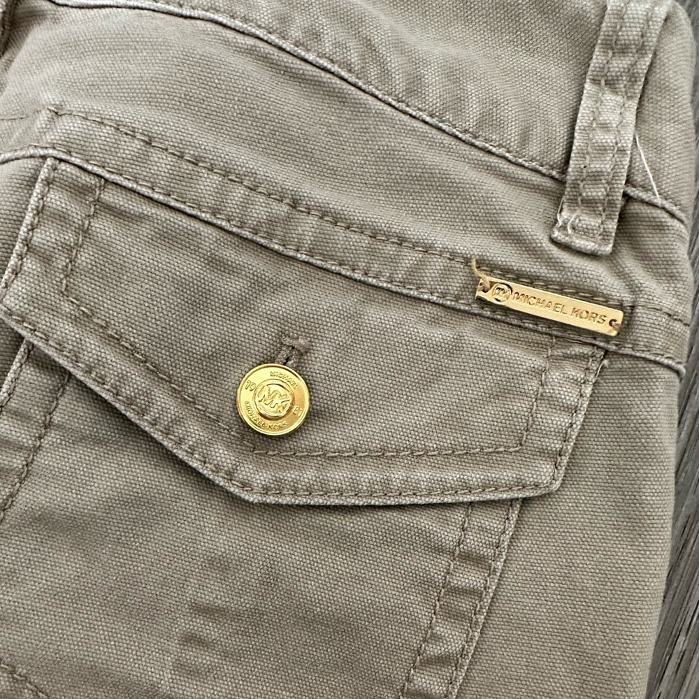 Micheal Kors| Skinny Mid Rise Beige Jeans - Picture 7 of 8